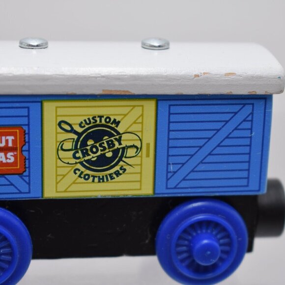 Day Out With Thomas Custom Crosby Clothiers Wooden Railway Car 2017 RARE - Picture 6 of 10